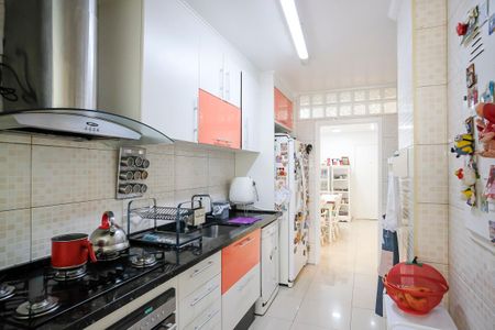 Apartamento à venda com 164m², 4 quartos e 2 vagasCozinha