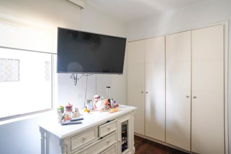 Apartamento à venda com 164m², 4 quartos e 2 vagasQuarto 2