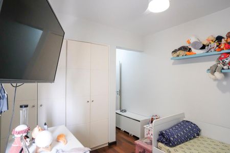 Apartamento à venda com 164m², 4 quartos e 2 vagasQuarto 2