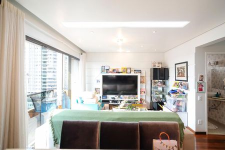 Apartamento à venda com 164m², 4 quartos e 2 vagasSala