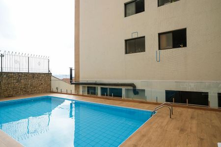 Apartamento à venda com 164m², 4 quartos e 2 vagasPiscina