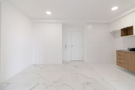 Sala - Cozinha de apartamento para alugar com 2 quartos, 54m² em Vila Sonia, São Paulo