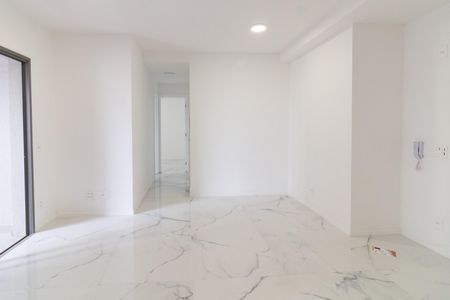 Sala - Cozinha de apartamento para alugar com 2 quartos, 54m² em Vila Sonia, São Paulo