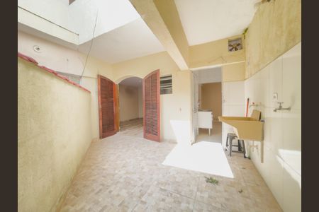 Área de Serviço de casa para alugar com 1 quarto, 40m² em Jardim das Flores, Osasco