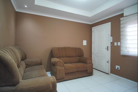 Sala de apartamento à venda com 2 quartos, 45m² em Rubem Berta, Porto Alegre