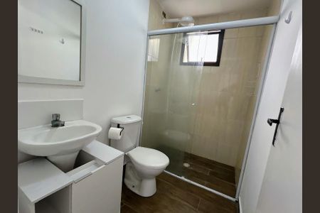Banheiro de apartamento para alugar com 3 quartos, 117m² em Chácara Agrindus, Taboão da Serra
