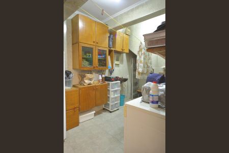 Casa para alugar com 250m², 3 quartos e 2 vagasQuarto de serviço/depósito 