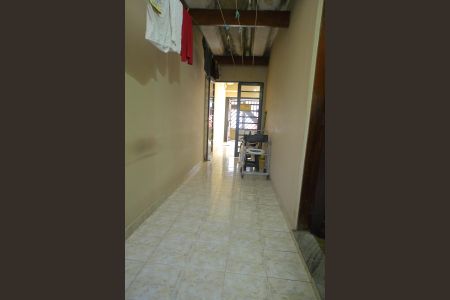 Casa para alugar com 250m², 3 quartos e 2 vagasQuintal lateral 