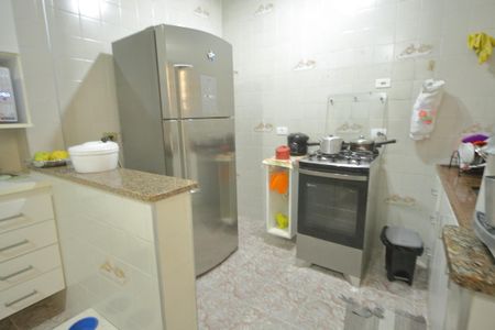 Casa para alugar com 250m², 3 quartos e 2 vagasCozinha 