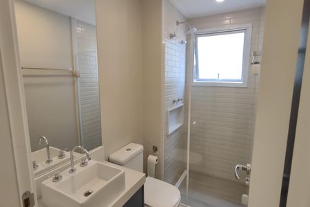 Apartamento à venda com 83m², 2 quartos e 2 vagasBanheiro da Suíte 2