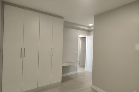 Apartamento à venda com 83m², 2 quartos e 2 vagasSuíte 2