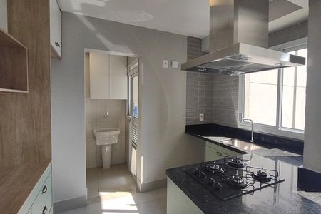 Apartamento à venda com 83m², 2 quartos e 2 vagasCozinha