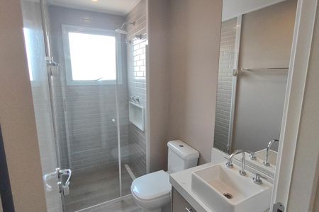 Apartamento à venda com 83m², 2 quartos e 2 vagasBanheiro da Suíte 1