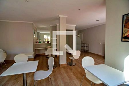 Apartamento para alugar com 46m², 2 quartos e 1 vagaÁrea comum - Salão de festas