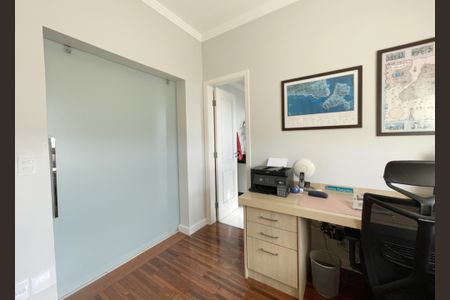 Apartamento à venda com 250m², 4 quartos e 4 vagasQuarto 