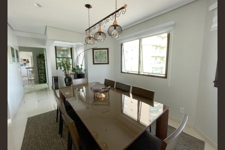 Apartamento à venda com 250m², 4 quartos e 4 vagasSala de Jantar