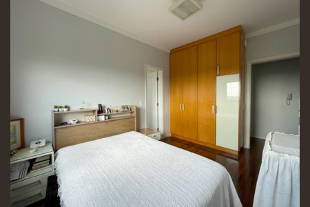 Apartamento à venda com 250m², 4 quartos e 4 vagasSuíte 2