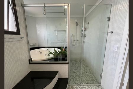 Apartamento à venda com 250m², 4 quartos e 4 vagasBanheiro suíte