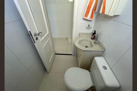 Apartamento à venda com 250m², 4 quartos e 4 vagasBanheiro de serviço