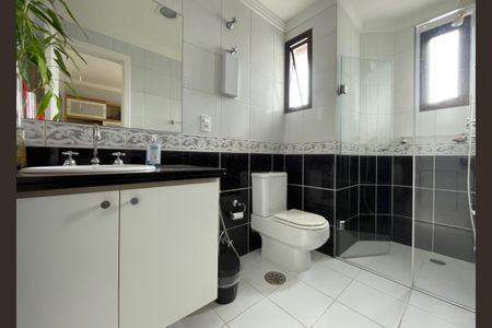 Apartamento à venda com 250m², 4 quartos e 4 vagasBanheiro Social