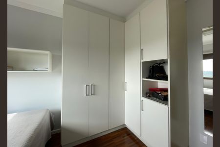 Apartamento à venda com 250m², 4 quartos e 4 vagasSuíte 3