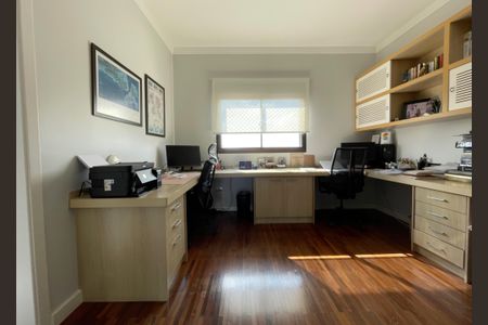 Apartamento à venda com 250m², 4 quartos e 4 vagasQuarto