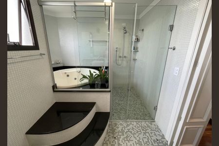 Apartamento à venda com 250m², 4 quartos e 4 vagasBanheiro suíte