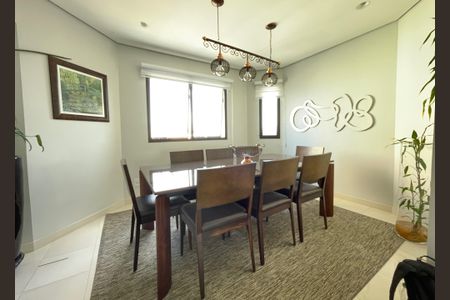 Apartamento à venda com 250m², 4 quartos e 4 vagasSala de Jantar