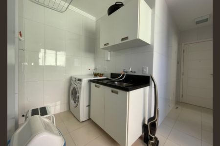 Apartamento à venda com 250m², 4 quartos e 4 vagasÁrea de serviço