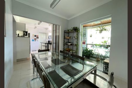 Apartamento à venda com 250m², 4 quartos e 4 vagasCopa