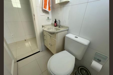 Apartamento à venda com 250m², 4 quartos e 4 vagasBanheiro de serviço