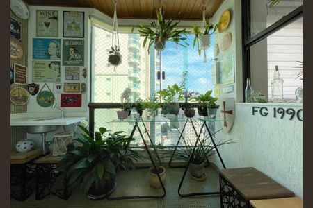 Apartamento à venda com 250m², 4 quartos e 4 vagasVaranda 