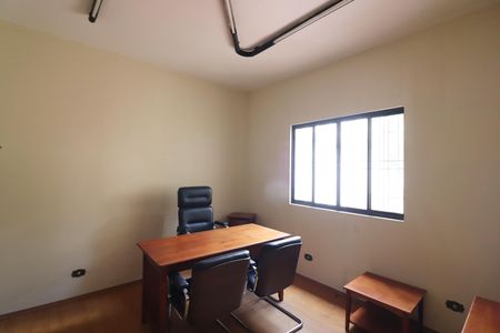 Casa para alugar com 131m², 3 quartos e 6 vagasQuarto 3