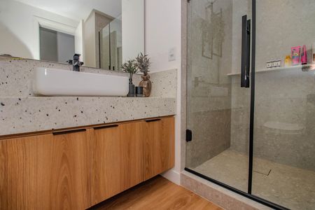 Apartamento à venda com 100m², 3 quartos e 1 vaga Apartamento à venda com 100m², 3 quartos e 1 vagaBanheiro Social