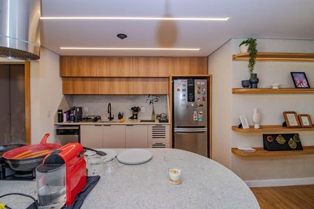 Apartamento à venda com 100m², 3 quartos e 1 vaga Apartamento à venda com 100m², 3 quartos e 1 vagaCozinha e Área de Serviço