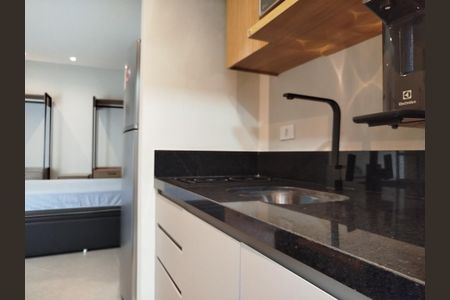 Cozinha  de kitnet/studio para alugar com 1 quarto, 35m² em Tatuapé, São Paulo