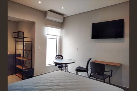 Studio para alugar com 35m², 1 quarto e sem vagaStudio - TV e ar condicionado