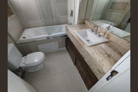 Apartamento para alugar com 173m², 3 quartos e 3 vagasBanheiro - torneira