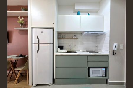 Apartamento para alugar com 25m², 1 quarto e sem vaga Apartamento para alugar com 25m², 1 quarto e sem vagaStudio