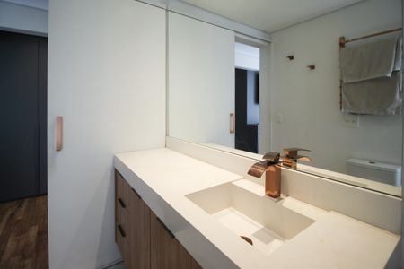 Apartamento para alugar com 156m², 2 quartos e 3 vagasBanheiro 1 da Suíte 