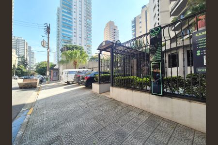 Apartamento para alugar com 156m², 2 quartos e 3 vagasFachada