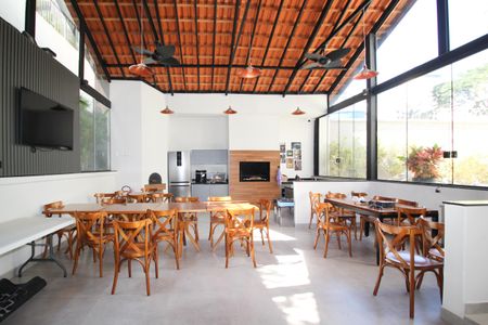 Apartamento para alugar com 156m², 2 quartos e 3 vagasÁrea comum - Salão de festas