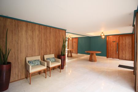 Apartamento para alugar com 156m², 2 quartos e 3 vagasHall