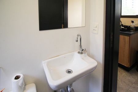 Apartamento para alugar com 156m², 2 quartos e 3 vagasBanheiro de serviço