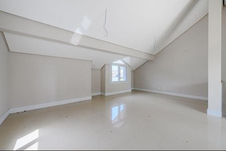 Casa 04 de casa à venda com 3 quartos, 393m² em Tristeza, Porto Alegre