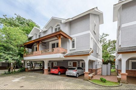 Casa 04 de casa à venda com 3 quartos, 393m² em Tristeza, Porto Alegre