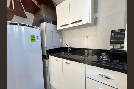 Cozinha de kitnet/studio para alugar com 1 quarto, 50m² em Santa Monica, Florianópolis