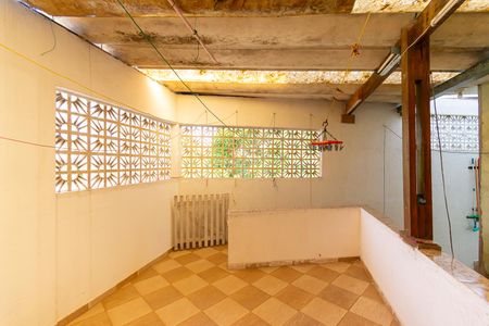 Casa à venda com 340m², 4 quartos e 6 vagasQuintal