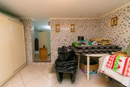 Casa à venda com 340m², 4 quartos e 6 vagasQuarto de serviço