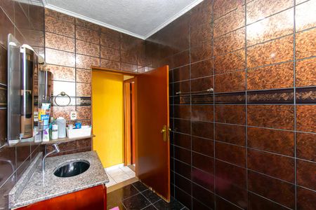 Casa à venda com 340m², 4 quartos e 6 vagasBanheiro 3